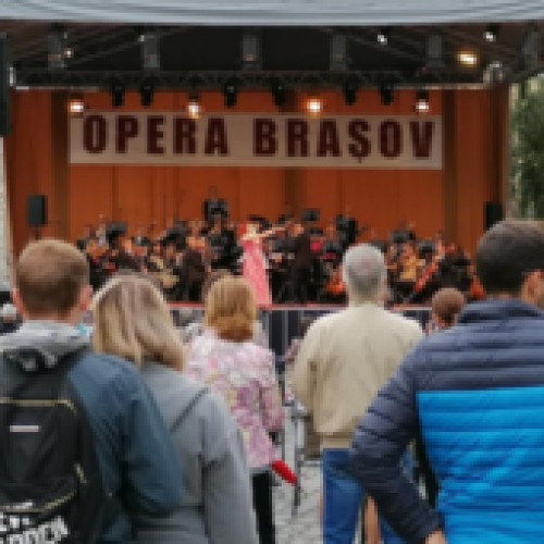 Concertul &quot;This Is My Song&quot; de la Opera Brașov va începe mai târziu din cauza căldurii