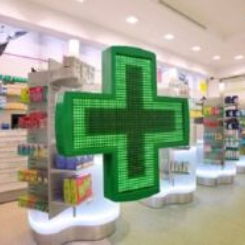 Lista farmaciilor din județul Brașov care oferă apă și măsurarea tensiunii pe vreme caniculară