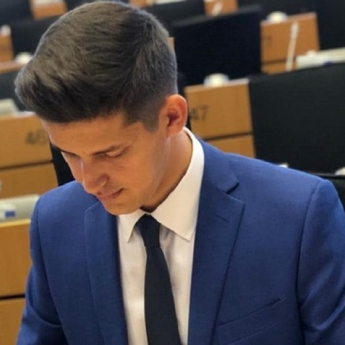 Comisia Tehnică de Amenajare a Teritoriului și Urbanism din Brașov refuză proiectul lui Mihnea Năstase