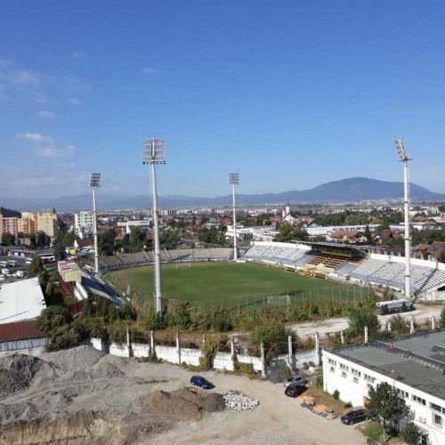 Apărarea mediului din Brașov aprobă planul pentru noul Stadion al Tineretului