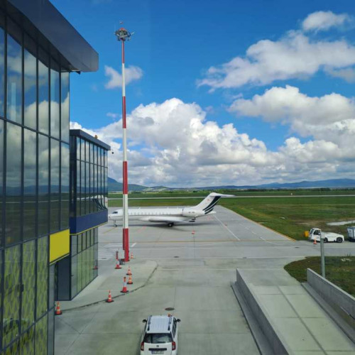 Consiliul Județean Brașov investește în aeroportul internațional Ghimbav