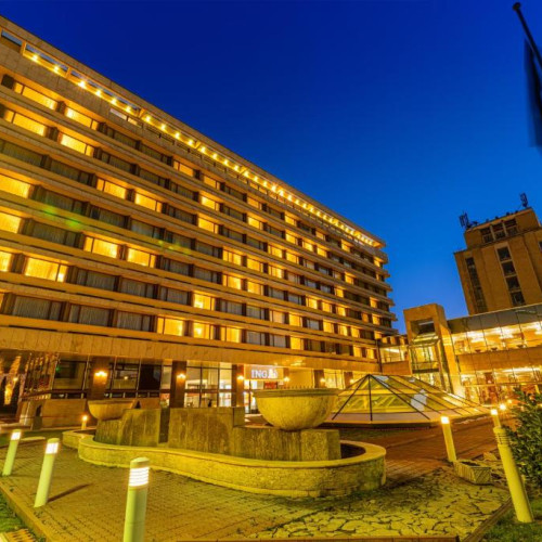 Aro Palace raportează profit în creștere, dar scădere a veniturilor în primul semestru din 2024