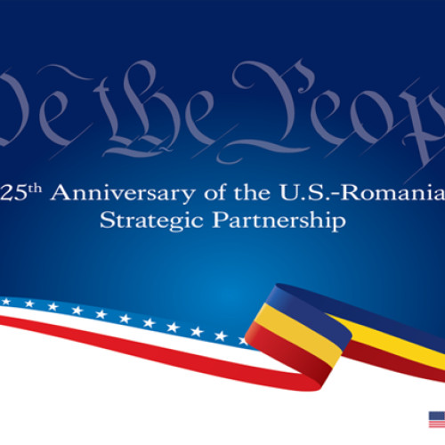 Expozitia fotografica &quot;Noi, Poporul: 25 de ani de Parteneriat Strategic&quot; ajunge la Brașov