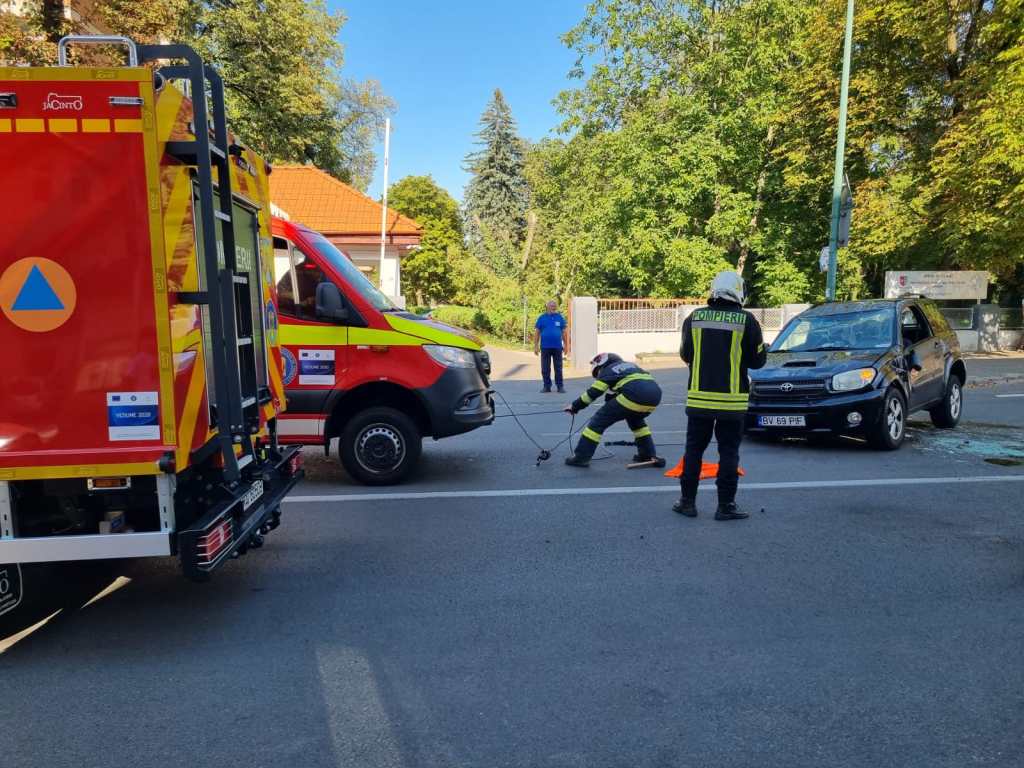 Accident rutier pe strada Alexandru Ioan Cuza