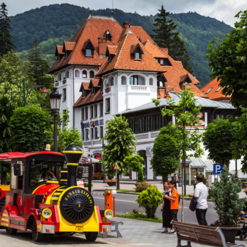 Cuplu din Câmpina, acuzat de înșelăciune la două hoteluri din Sinaia