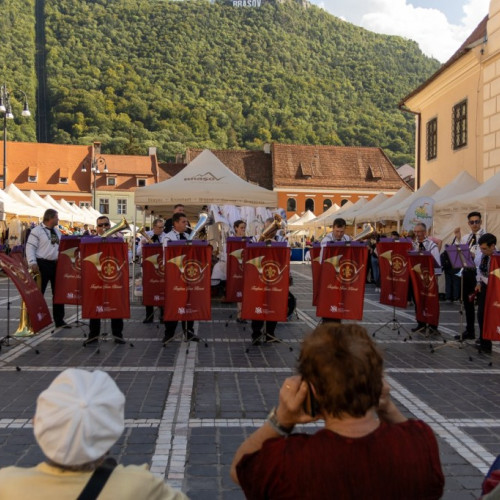 Breasla meseriașilor din Țara Bârsei organizează evenimentul &quot;Retro Marktplatz&quot;