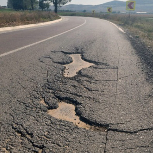 Soferii pot cere despagubiri pentru avarii cauzate de starea drumurilor