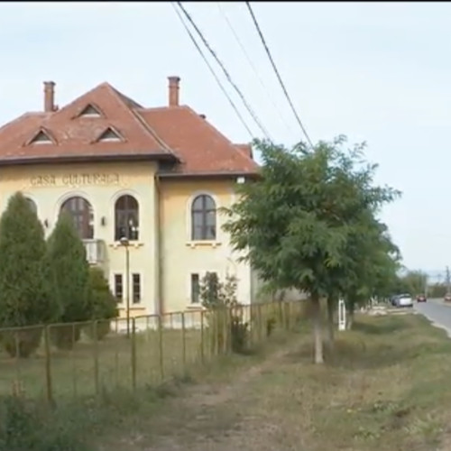 Problemele copiilor din comuna Sânpetru: Grădinița improvizată la Casa de cultură