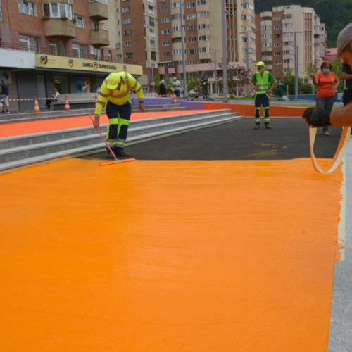 Reabilitarea pietonalului din Racadau avansează după întârzieri