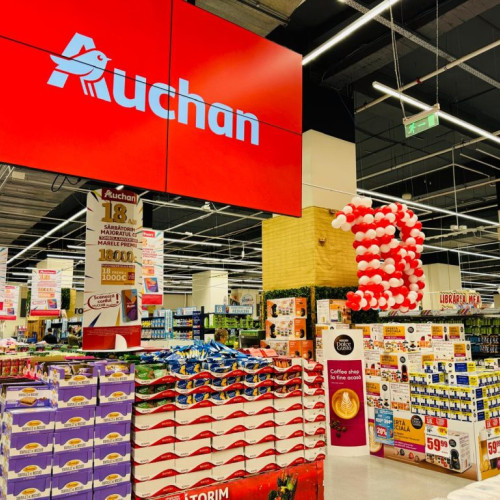 Auchan România sărbătorește 18 ani cu reduceri și tombolă aniversară