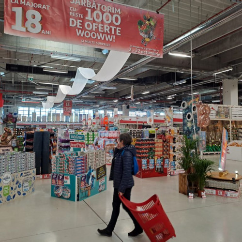 Auchan sărbătorește 18 ani de activitate cu oferte speciale și susținerea producătorilor locali