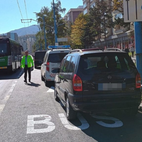 Proiectul benzilor speciale pentru autobuze din Brașov, aproape finalizat