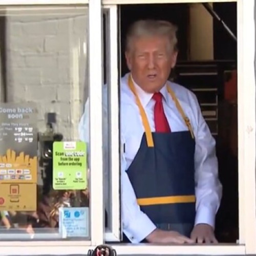 Donald Trump a lucrat o zi la McDonald's în Pennsylvania