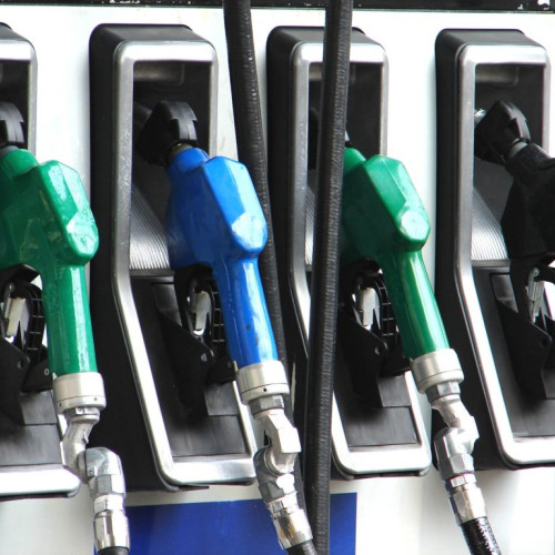 Scumpiri iminente pentru benzina, motorina și gazele naturale în România