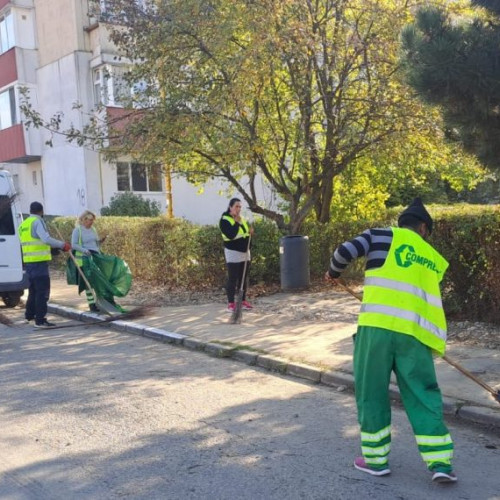 Campania &quot;Luna curățeniei de toamnă&quot; a început în Brașov