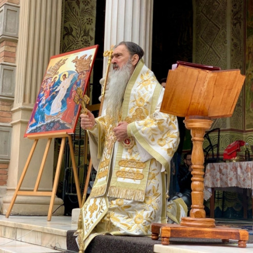 Arhiepiscopul Tomisului, acuzat de nerespectarea regulilor bisericești