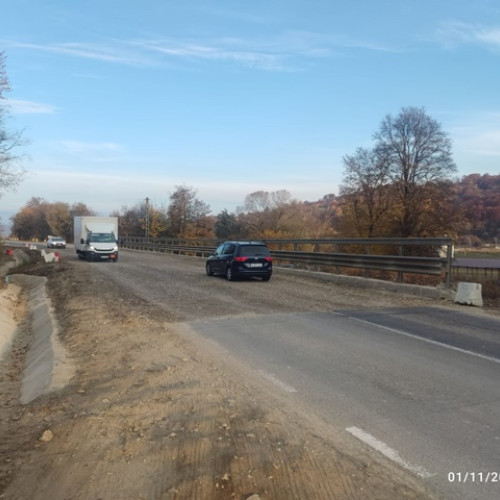 Lucrările de reabilitare a drumurilor DN73A și DN73 continuă în Brașov