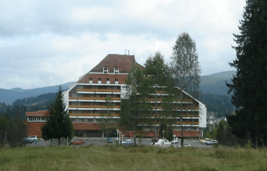FEPER S.A. organizează licitație publică pentru vânzarea Complexului Hotelier Orizont din Predeal