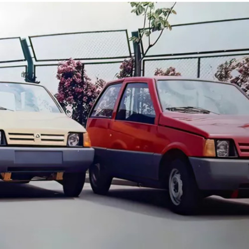 Lastunul - simbol al experimentului auto românesc din anii '80