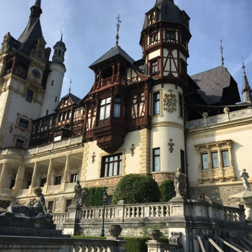 Castelul Peleș afectat de avarii majore la rețeaua de apă