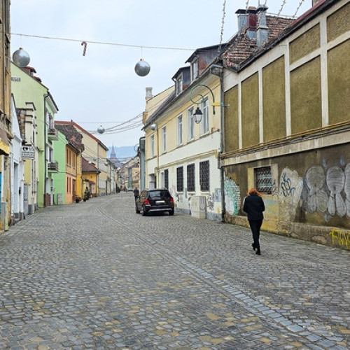 Amenajarea locurilor de parcare rezidențiale pe strada Politehnicii pentru locuitorii străzii Postavarului