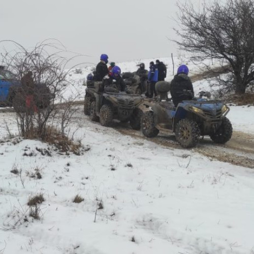 Distracția cu ATV-uri întreruptă de jandarmii din Zărnești