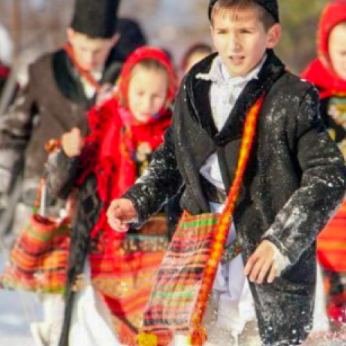 Obiceiuri și simboluri de Anul Nou în datina românească