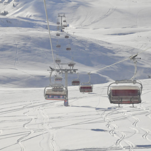 Domeniul schiabil din Sinaia, închis din cauza vântului puternic