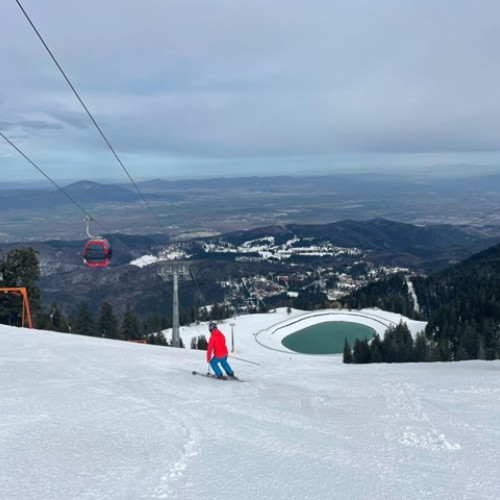 Aflux record de turiști în Poiana Brașov