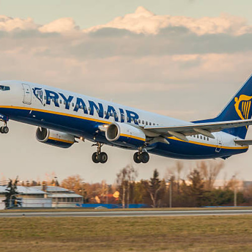 Ryanair va renunța complet la biletele de îmbarcare pe hârtie