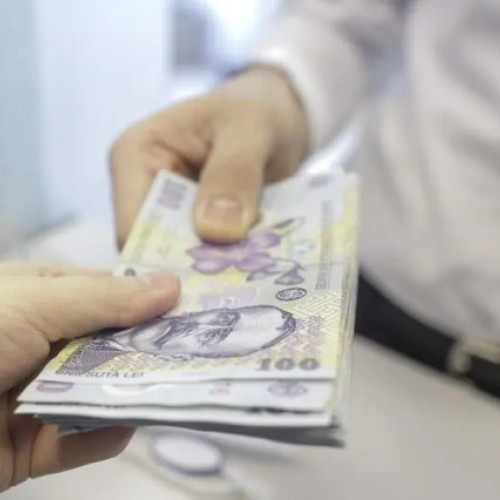 ANAF verifică transferurile de bani între rude