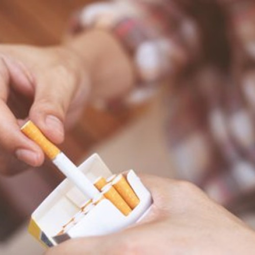 Fumătorii din România se pregătesc pentru noi scumpiri
