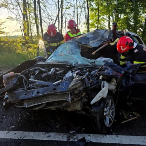 Accident grav pe DN 39: O persoană decedată și alta rănită