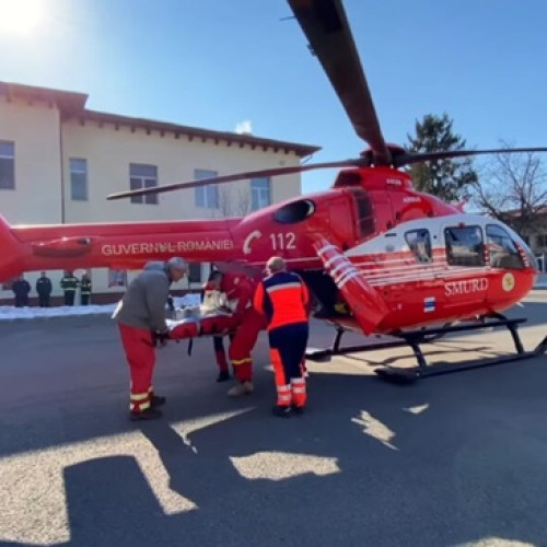 Un copil de doi ani, dus de urgență la spital după ce a ingerat otravă pentru șoareci
