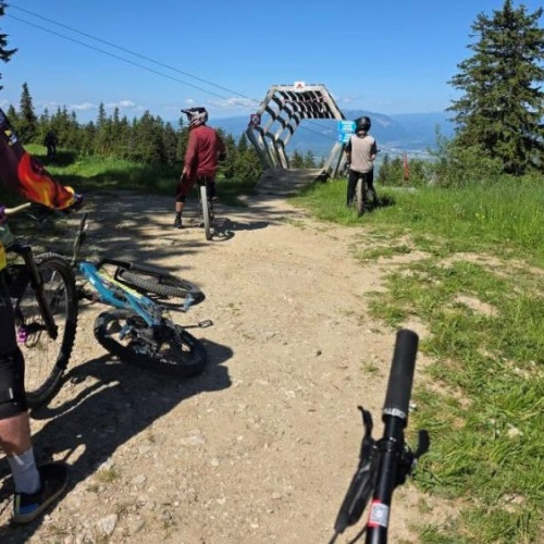 „Vinerea brașovenilor”: Reducere de 50% la transportul pe cablu, pentru biciclete