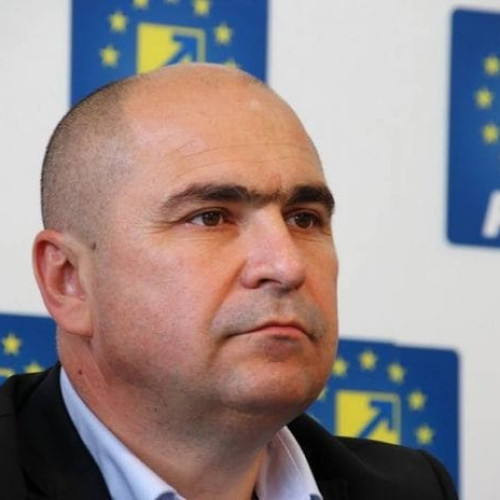 Noul statut al PNL, propus de echipa lui Ilie Bolojan, modificări majore: Președintele partidului va fi ales mult mai simplu, competiție deschisă / Mandat de doi ani