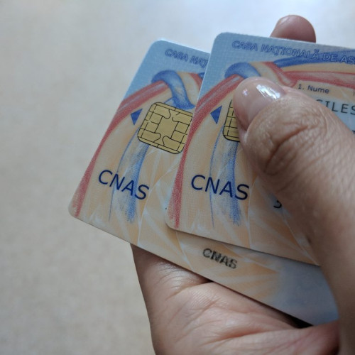 CNAS explică cum pot fi asigurați la „Sănătate” cei care au doar venituri din drepturi de autor, asocieri, chirii și activități agricole, după ce în spațiul public au apărut informații inexacte