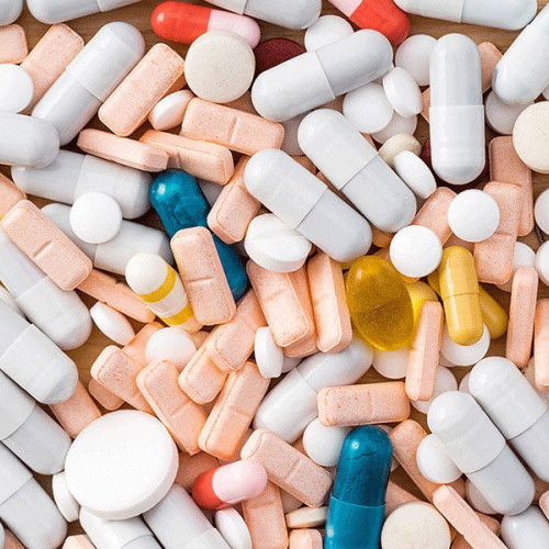 Acces întârziat la tratamente: Pacienții români așteaptă, în medie, 460 de zile ca să primească medicamentele inovatoare compensate