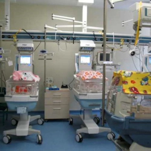 maternitatea brasov se modernizează cu echipamente de ultimă generație pentru îngrijirea bebelușilor