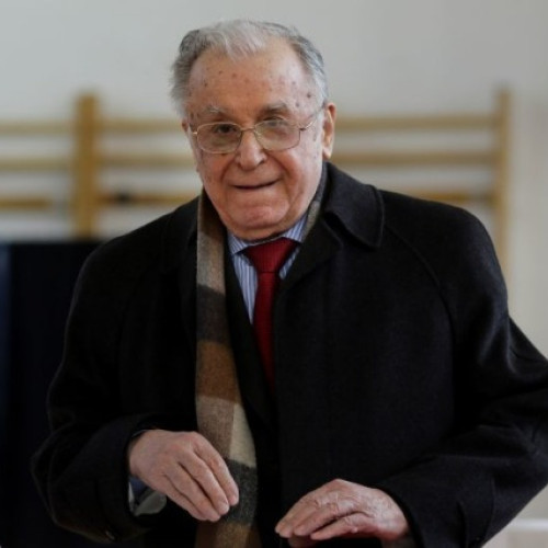 Guvernul stabilește modul de organizare a funeraliilor de stat pentru Ion Iliescu