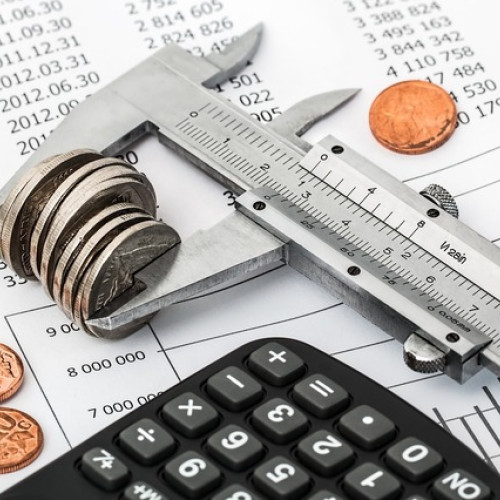 Dragoș Pîslaru despre posibilitatea de a ingheța pensiile și salariile în România