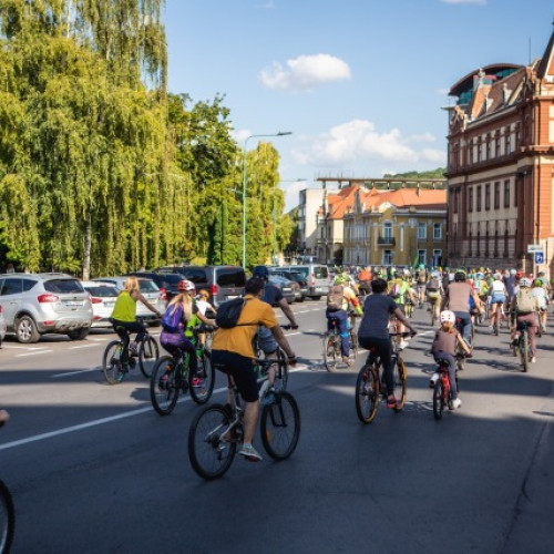 Asociația Tot Mai Verde organizează parada bicicletelor la Brașov