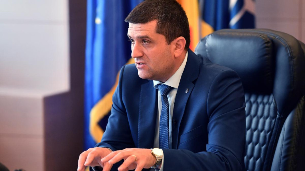 Ministrul Economiei despre groapa de gunoi de la Fabrica de Pulberi