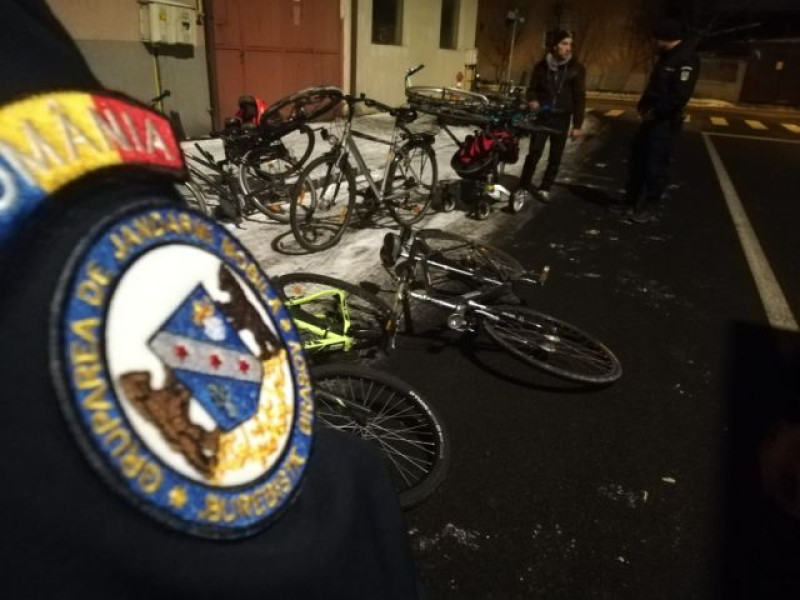 Nouă percheziții în Brașov și județe vecine într-un dosar de biciclete electrice furate
