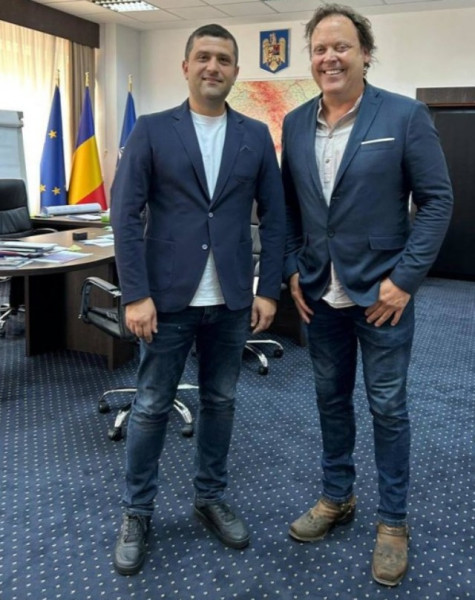 Vizită surprinzătoare la minister și planuri comune cu Charlie Ottley