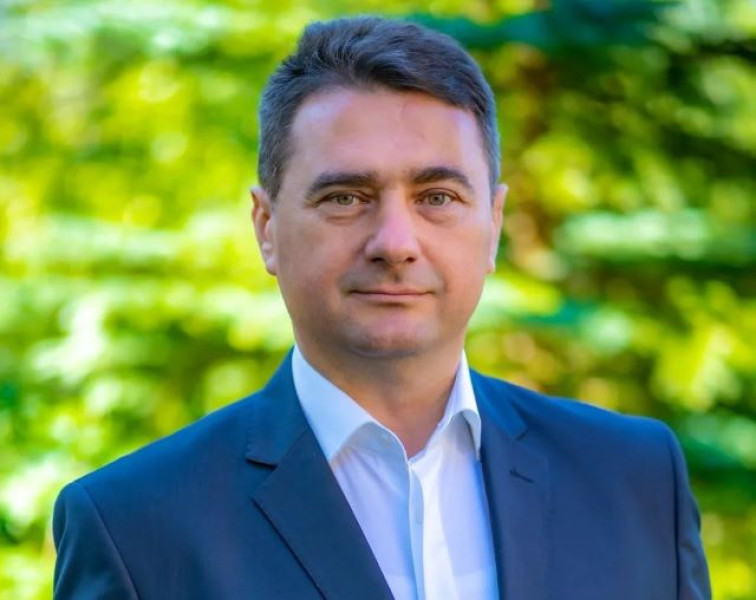 Directorul Apa Brașov reținut într-un dosar de corupție