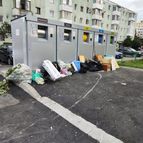 Critici dure la adresa fostei administrații USR pentru gestionarea ecoinsulelor din Brașov