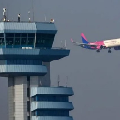 O dronă a întrerupt temporar aterizările la Aeroportul Otopeni