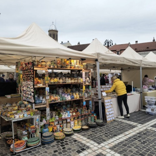 Târguri de artizani și producători organizate în weekend în Brașov