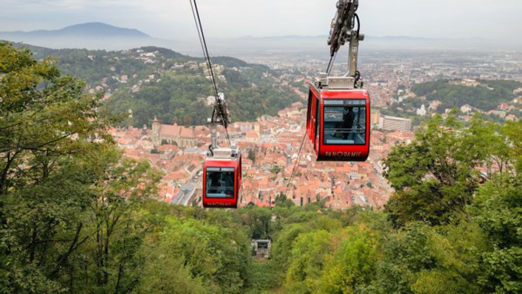 Telecabina Tâmpa și restaurantul Panoramic se redeschid după modernizări majore